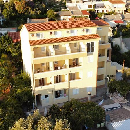 Vila Lena Petrovac Εξωτερικό φωτογραφία